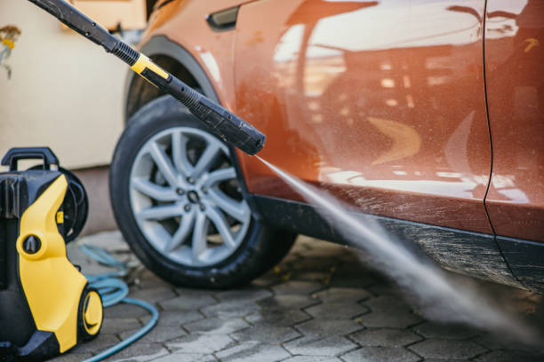 Best Roof Pressure Washing  in Pine Lakes, FL