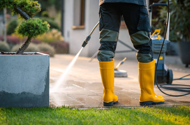 Best Concrete Pressure Washing  in Pine Lakes, FL